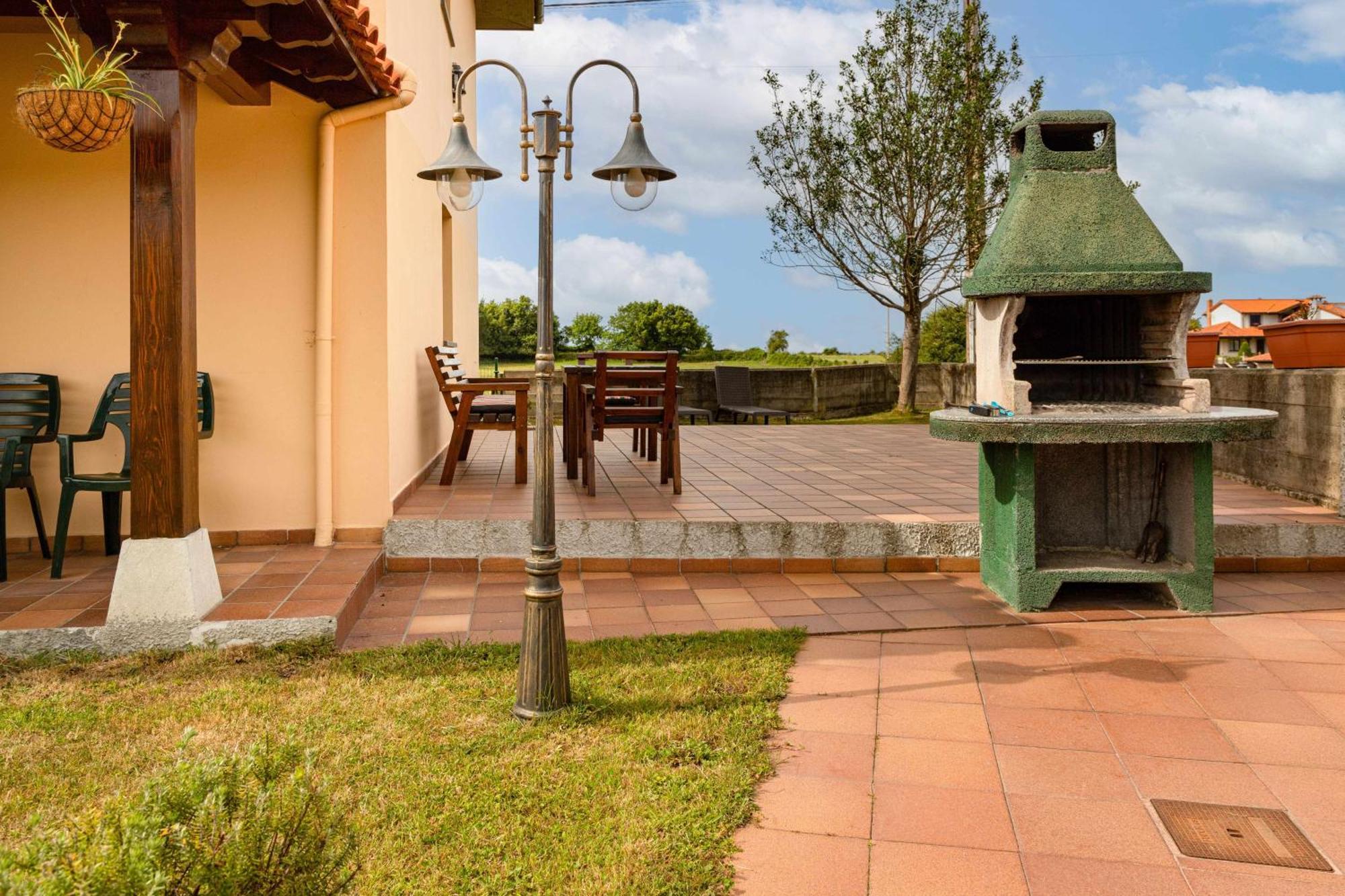 Apartamentos El Acebo Naves  Bagian luar foto