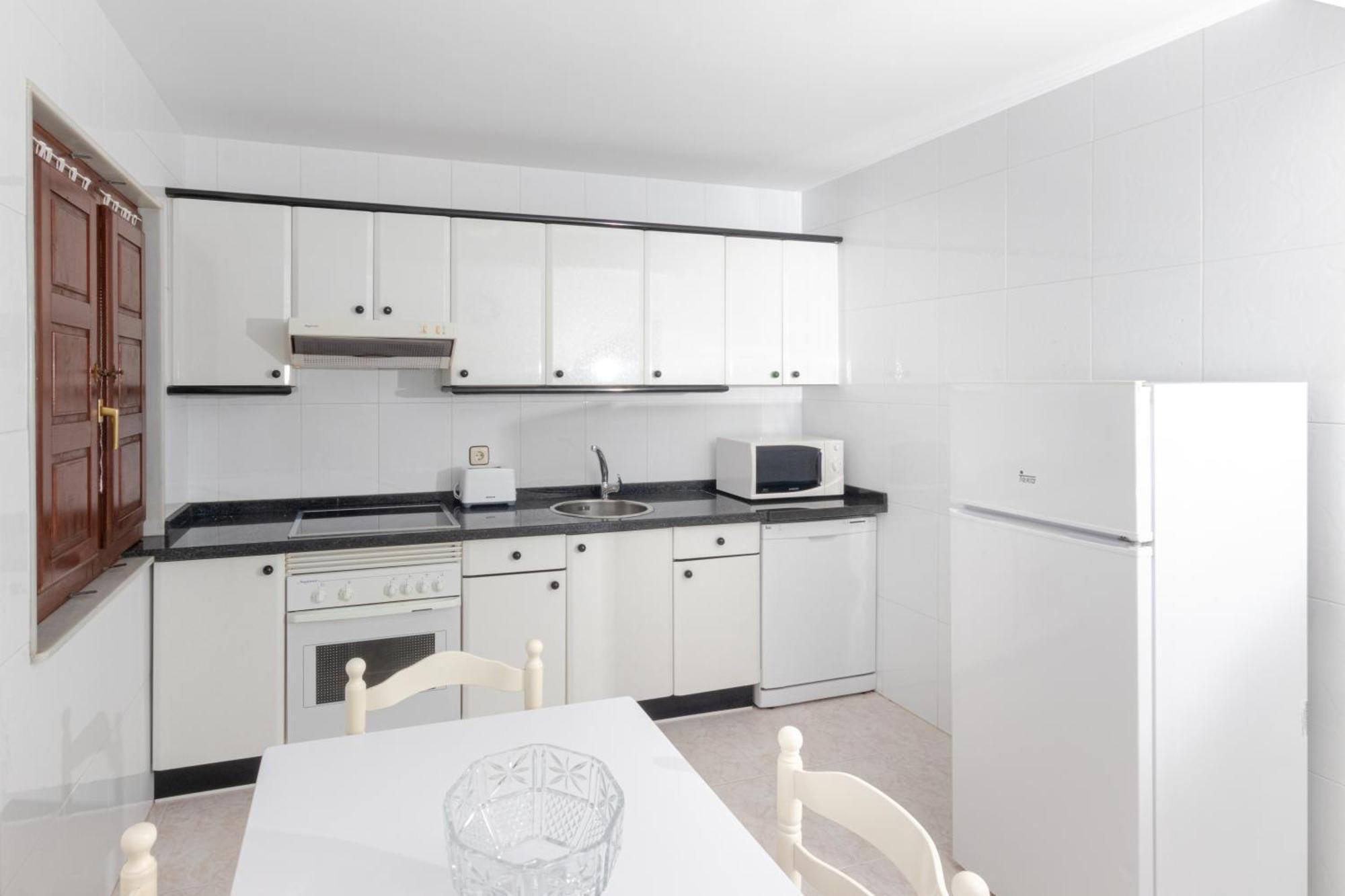 Apartamentos El Acebo Naves  Ruang foto